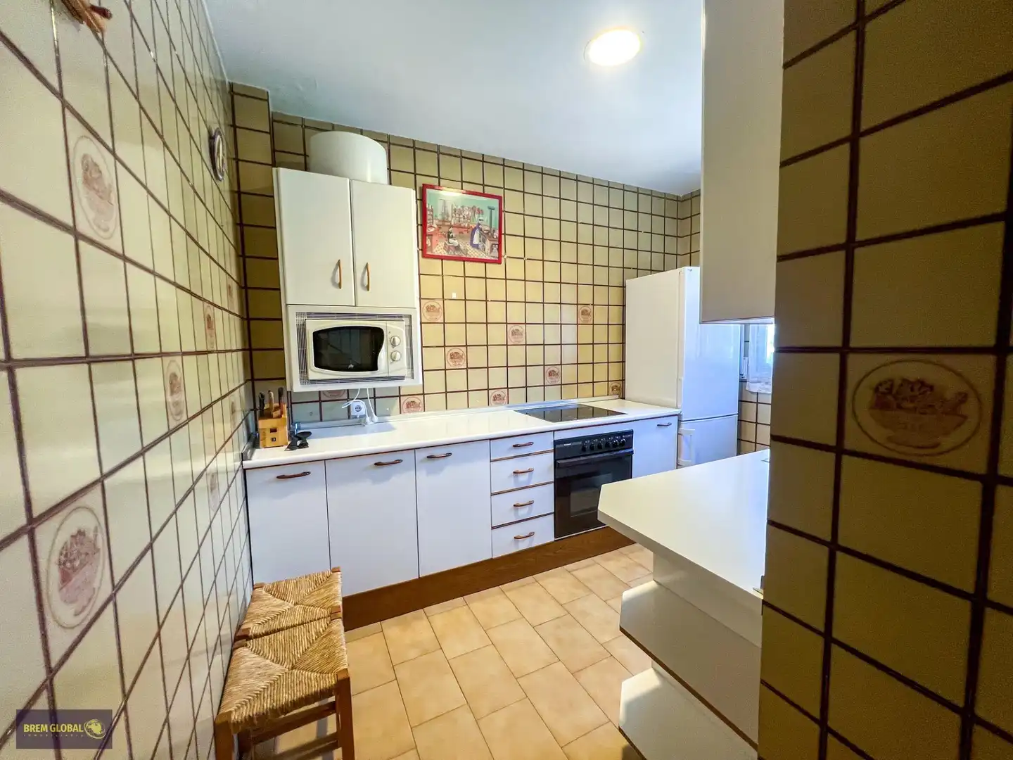 Kitchen of Detached homes for sale in La Cabrera  with Private garden and Community pool