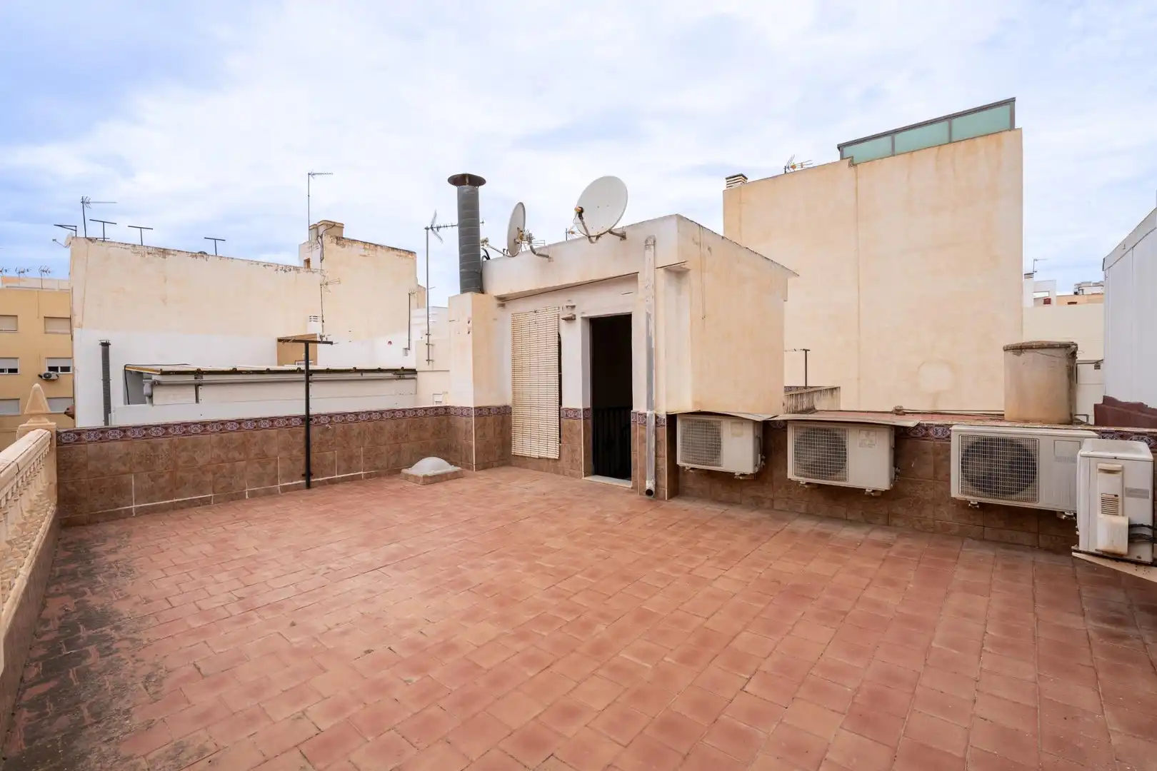 Terrassa de Casa o xalet en venda en Plaza de Toros - Santa Rita