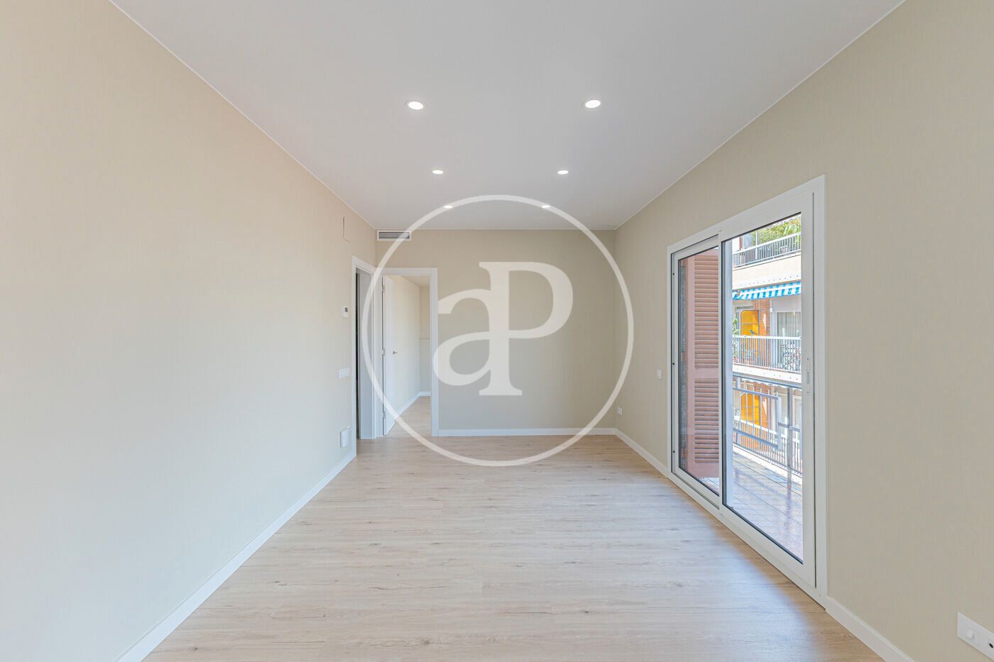 Pis en venda en  Barcelona Capital amb Aire condicionat, Calefacció i Balcó