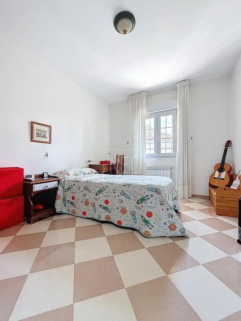 Dormitori de Casa o xalet en venda en Padul amb Aire condicionat, Jardí privat i Traster