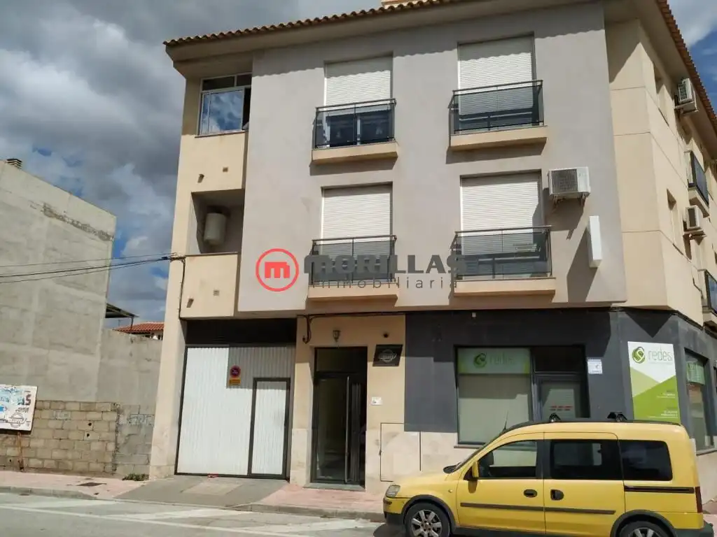Vista exterior de Garatge en venda en Alhama de Murcia