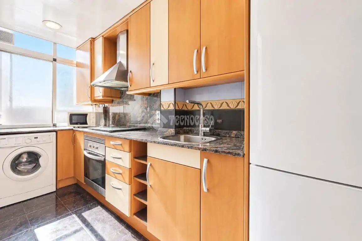 Kitchen of Flat for sale in Ajuntament-Maragall