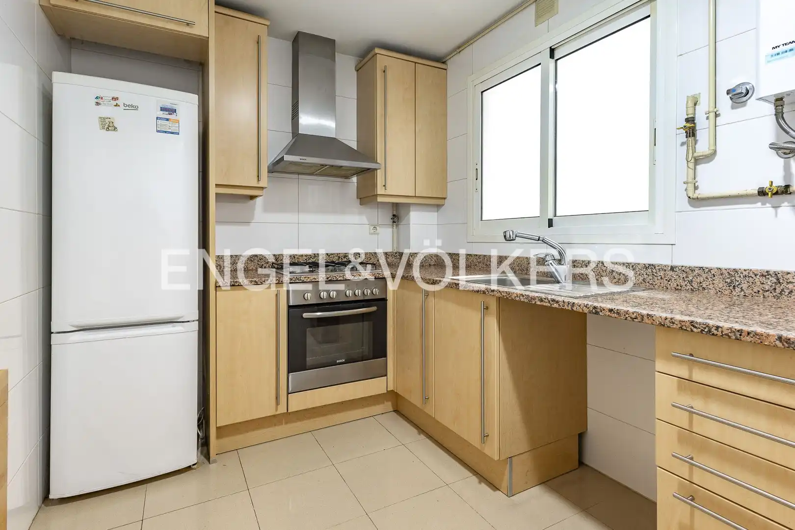 Kitchen of Flat for sale in Mataró  with Air Conditioner, Heating and Parquet flooring