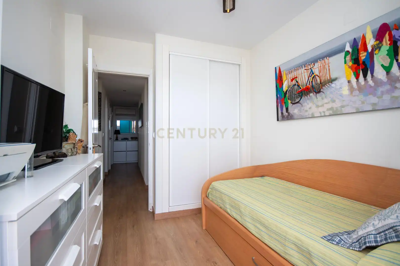 Habitación de Apartamento en venta en Mutxamel con Aire acondicionado, Trastero y Piscina