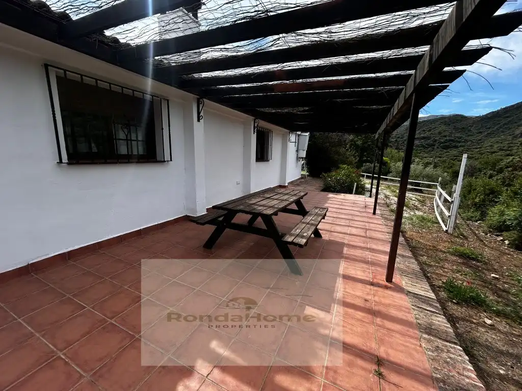 Terrassa de Finca rústica en venda en Ronda amb Piscina