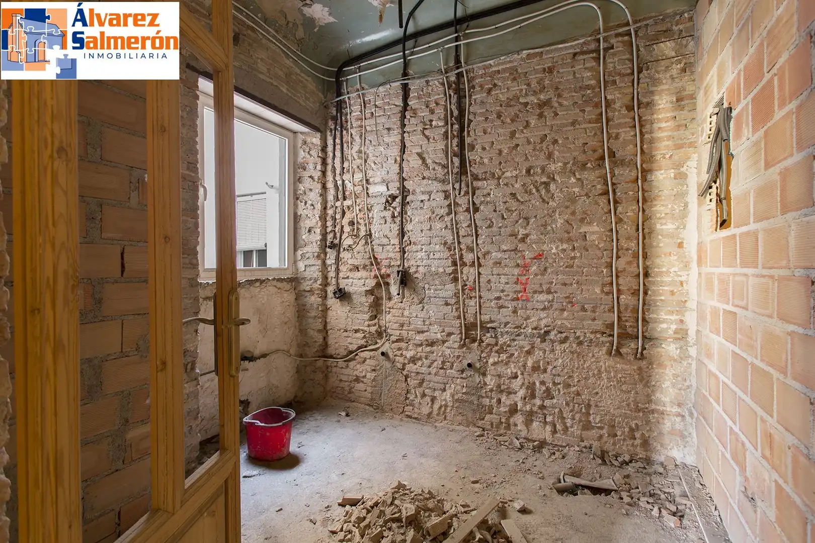 Flat for sale in Granada