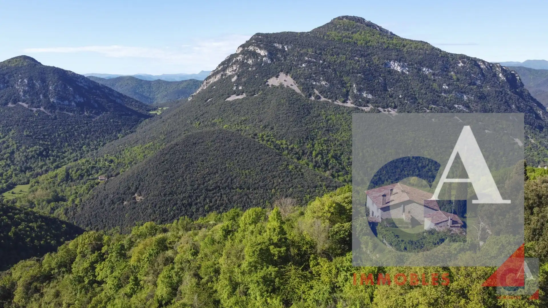 Country homes for sale in Montagut i Oix