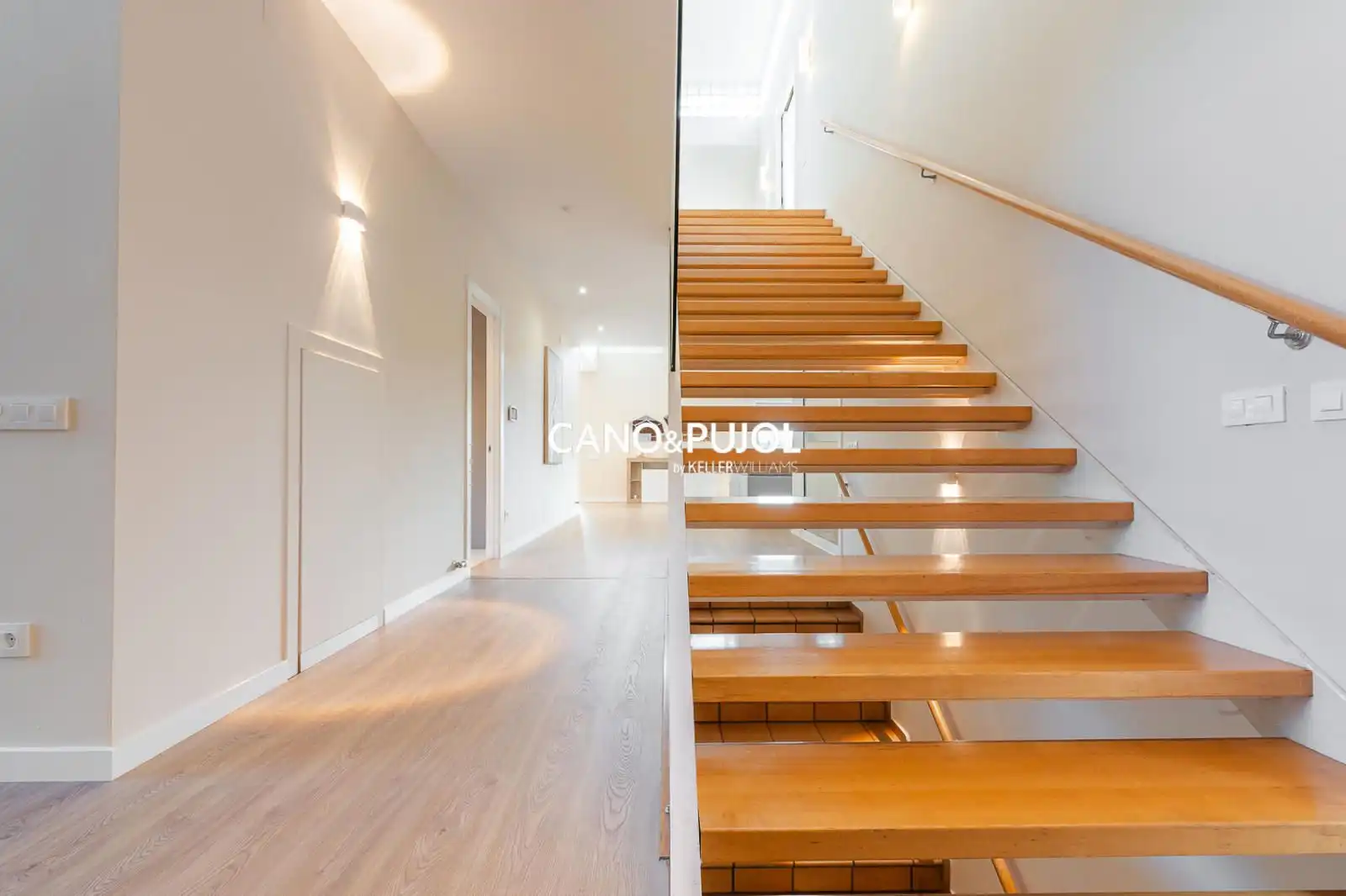 Houses for sale in Sant Cugat del Vallès  with Air Conditioner, Terrace and Swimming Pool