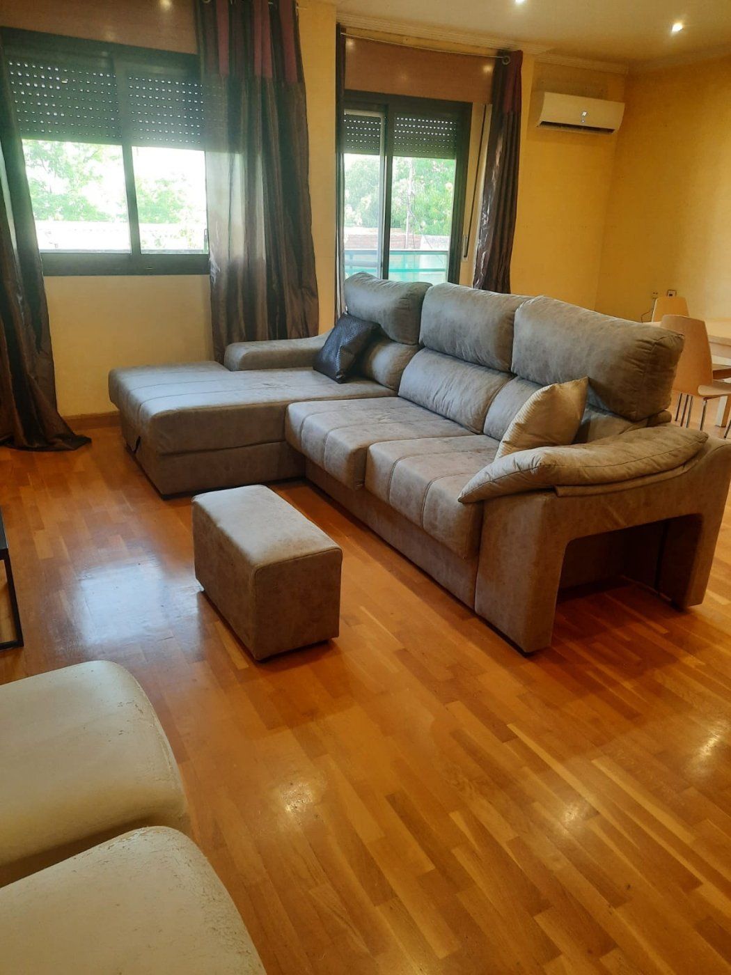 Living room of Flat for sale in  Murcia Capital  with Parquet flooring and Balcony