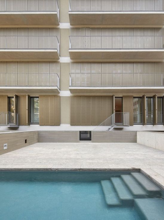 Vista exterior de Pis de lloguer en  Barcelona Capital amb Aire condicionat, Parquet i Terrassa