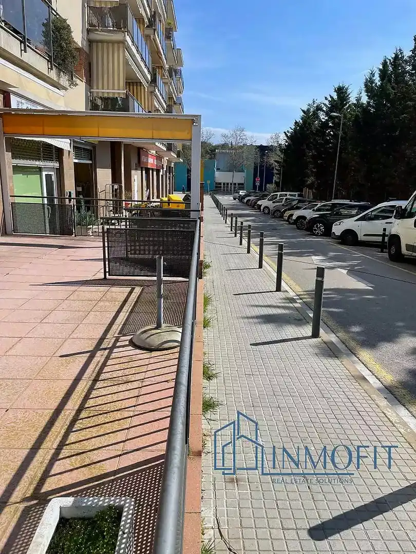 Local comercial en venta en El Molí-El Rieral, imagen 17