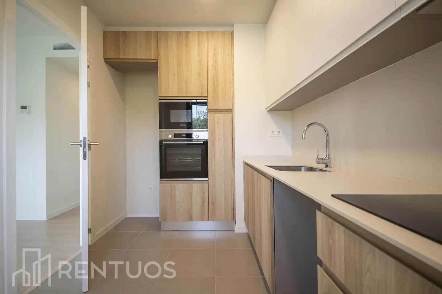 Piso con piscina en venta en De Clara Campoamor, imagen 15
