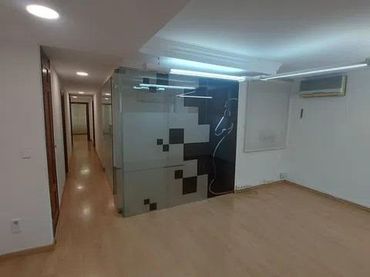 Pis amb balcó en venda a Ciutat Vella