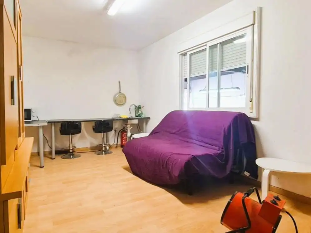Sala de estar de Local en venta en Camarma de Esteruelas con Alarma