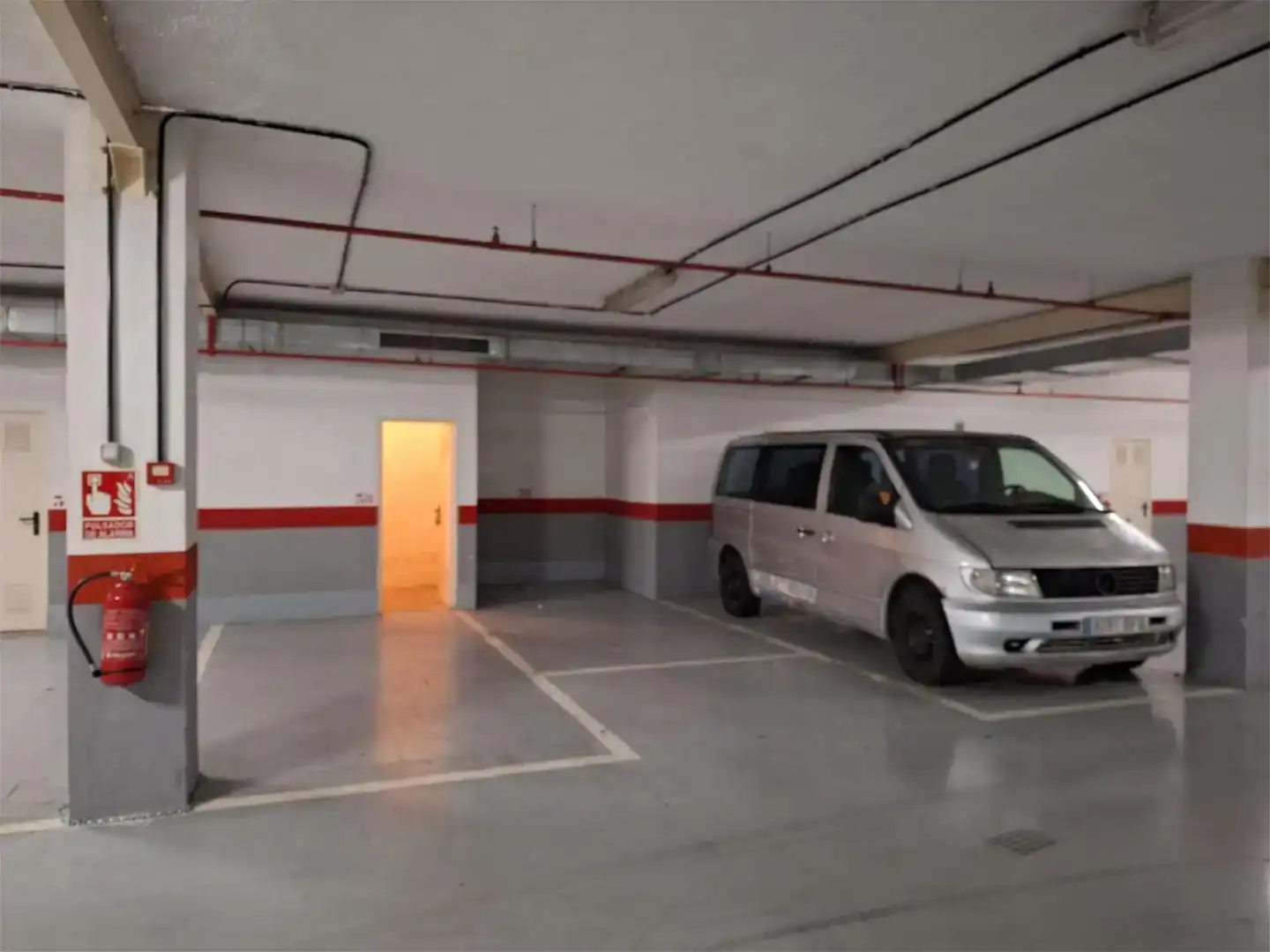 Parking of Garage for rent in Marbella Centro