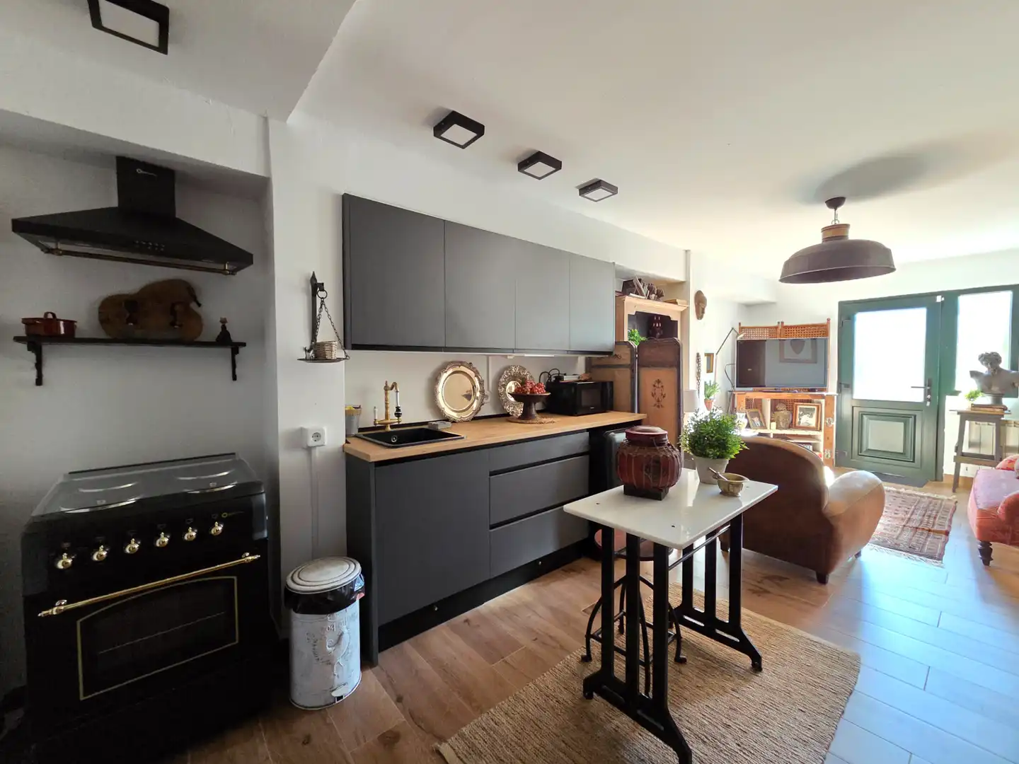 Cocina de Casa o chalet en venta en Santa María de la Alameda con Calefacción, Jardín privado y Amueblado