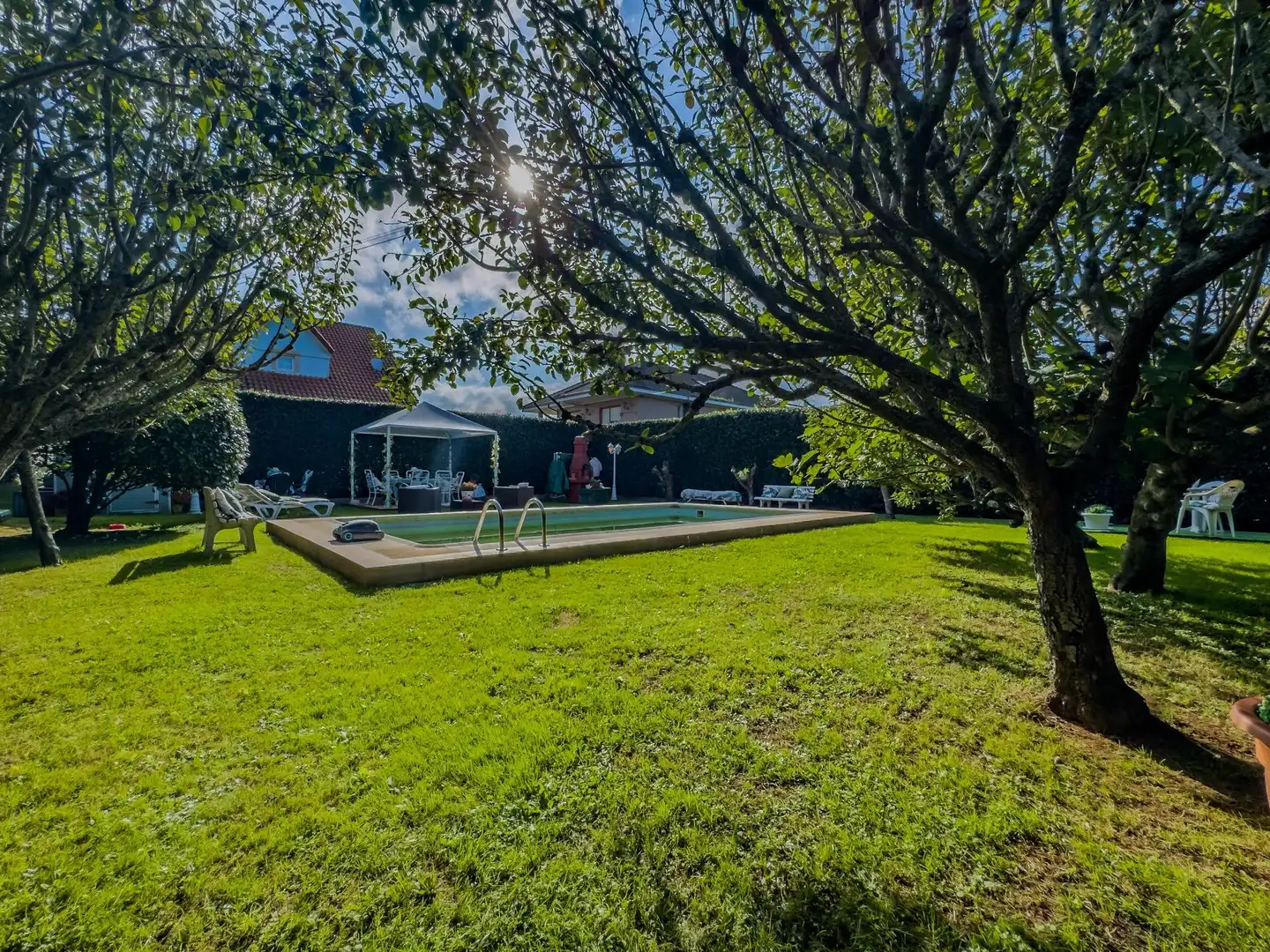 Piscina de Casa o xalet en venda en Camargo amb Calefacció, Jardí privat i Piscina