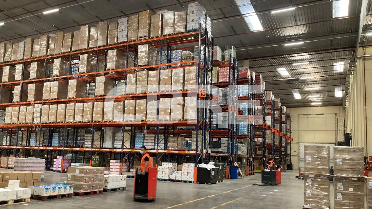 Nave industrial de alquiler en Seseña