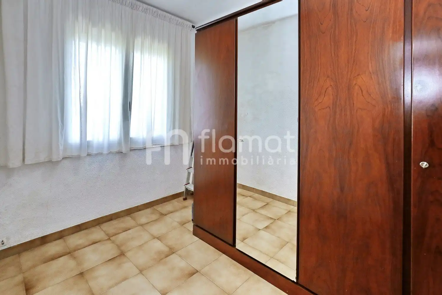 Bedroom of Flat for sale in Sabadell