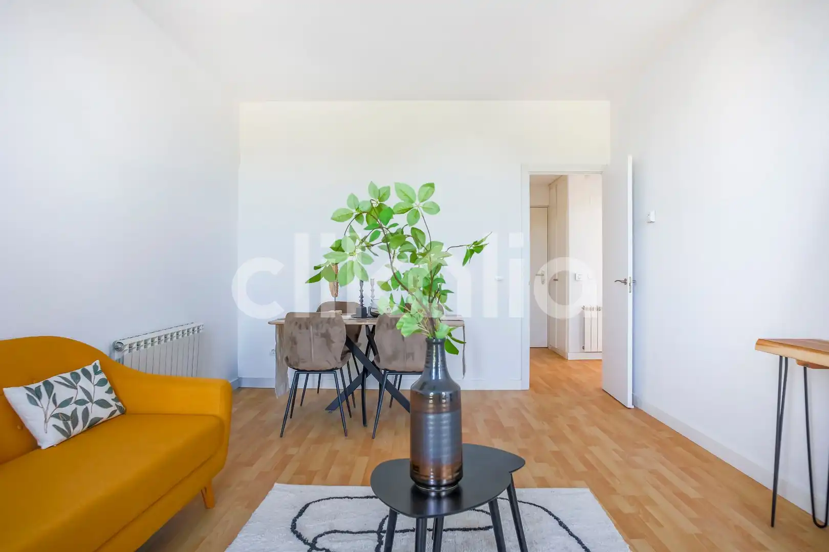 Living room of Flat for sale in Madrid  with Heating, Terrace and Storage room