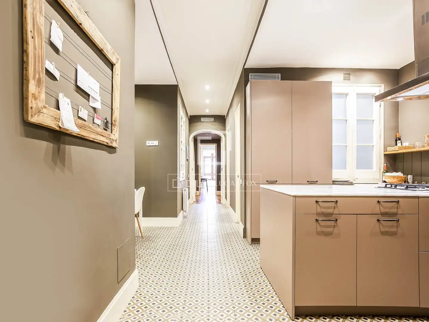 Piso en venta en Barcelona con Calefacción, Amueblado y Balcón