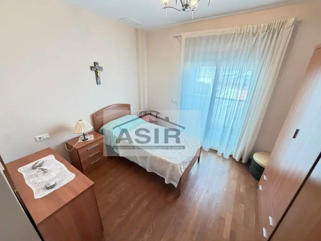 Habitación de Piso de alquiler en Alzira con Aire acondicionado