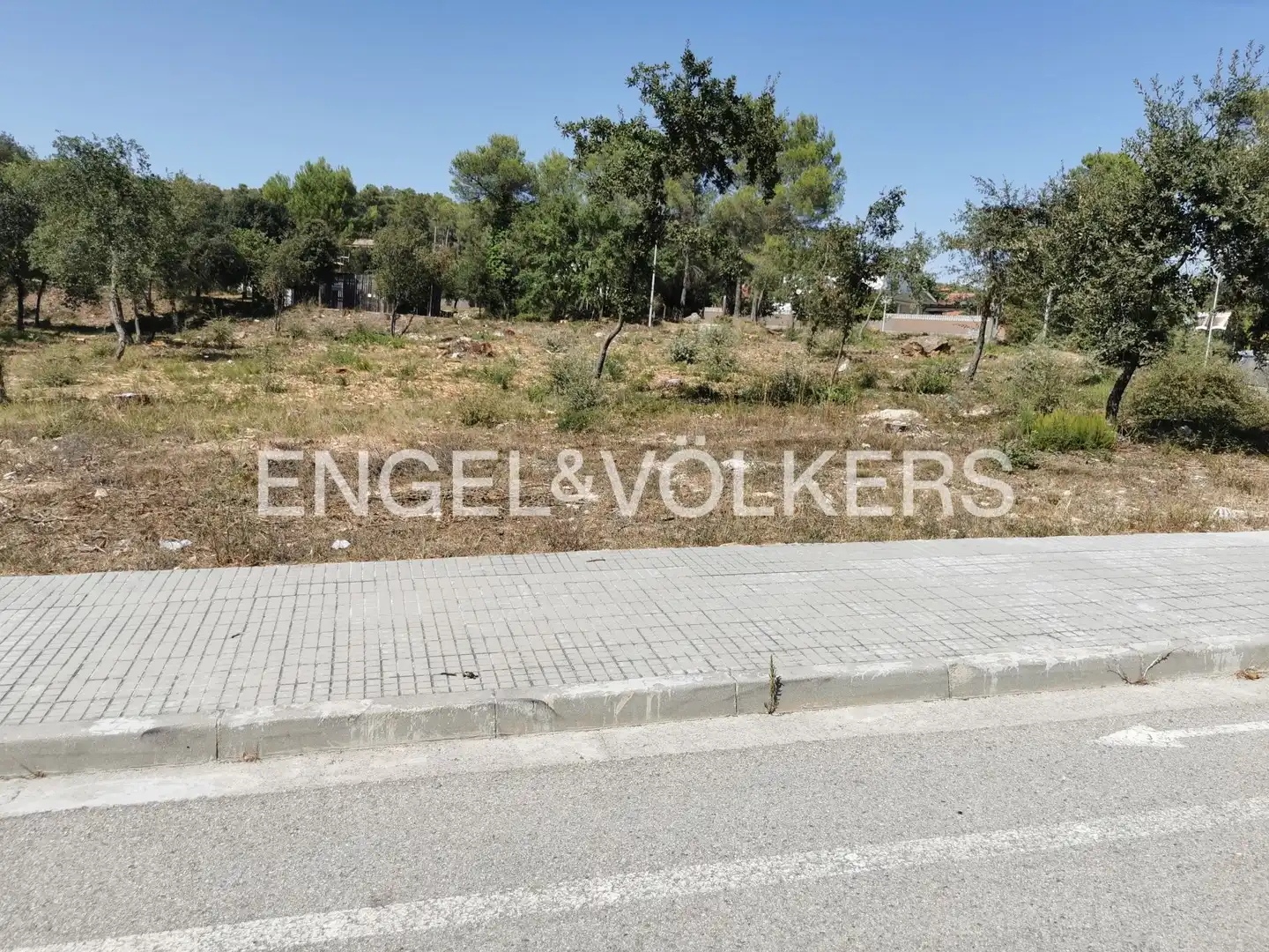 Wohnbaugrundstück zum Verkauf in Begues, imagen 12