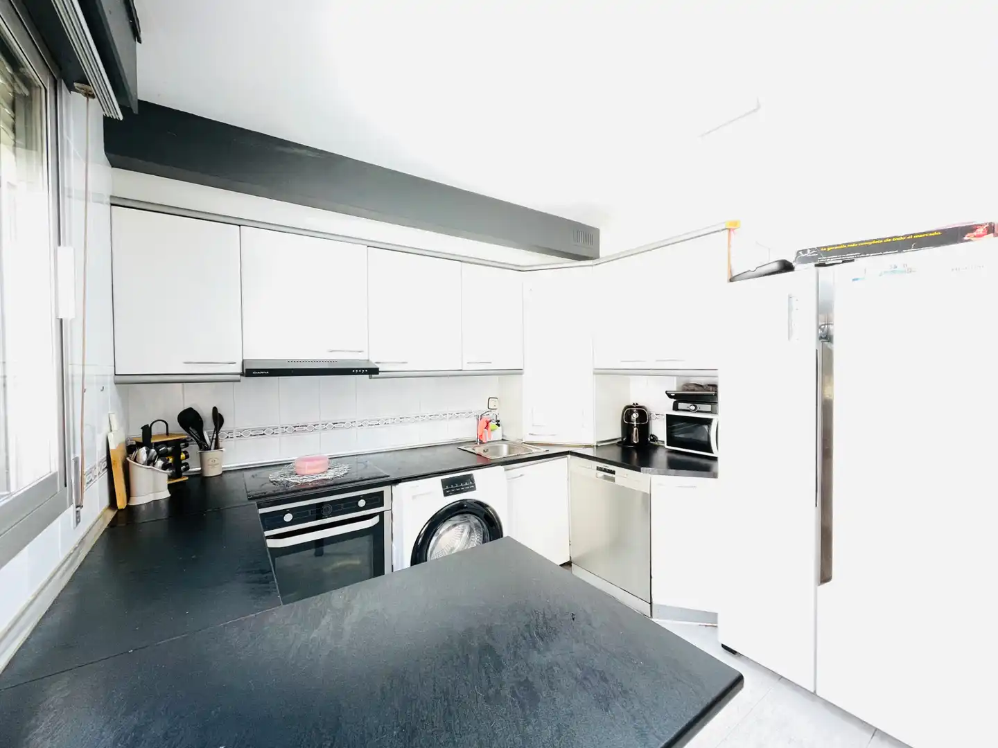 Cocina de Piso en venta en Zaragoza con Aire acondicionado, Calefacción y Jardín privado
