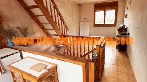 Foto 2 de Casa adosada en venda a Castelló de Farfanya, Lleida