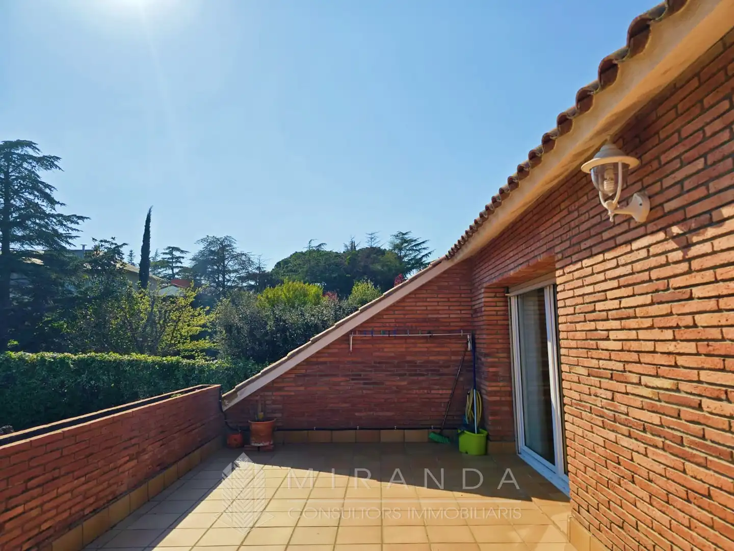 Terrassa de Casa o xalet en venda en Canovelles amb Calefacció, Jardí privat i Terrassa