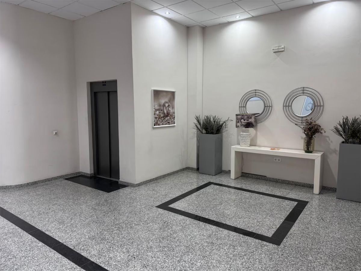 Oficina de lloguer a Calle Plata, 3, Cañero