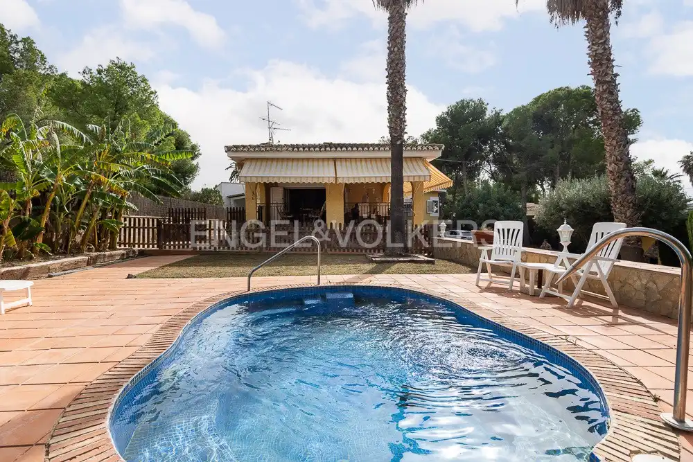 Casa con terraza en alquiler en Casco Urbano, imagen 51