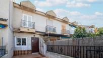 Vista exterior de Casa adosada en venda en San Javier amb Balcó