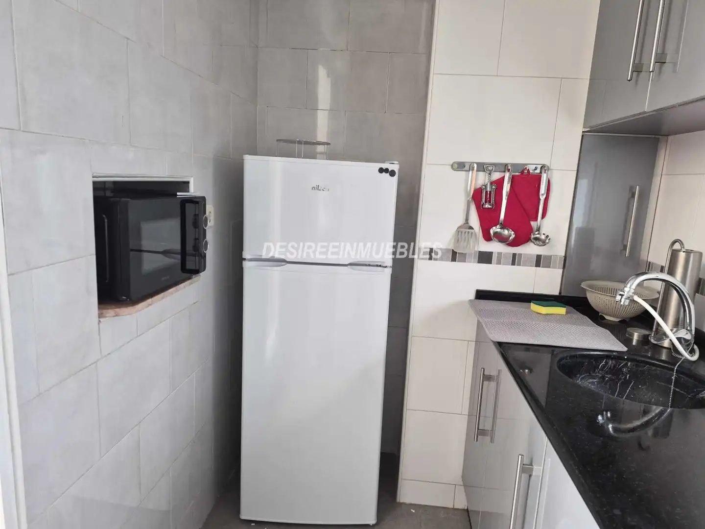 Cuina de Pis de lloguer en Valencia amb Aire condicionat, Parquet i Terrassa