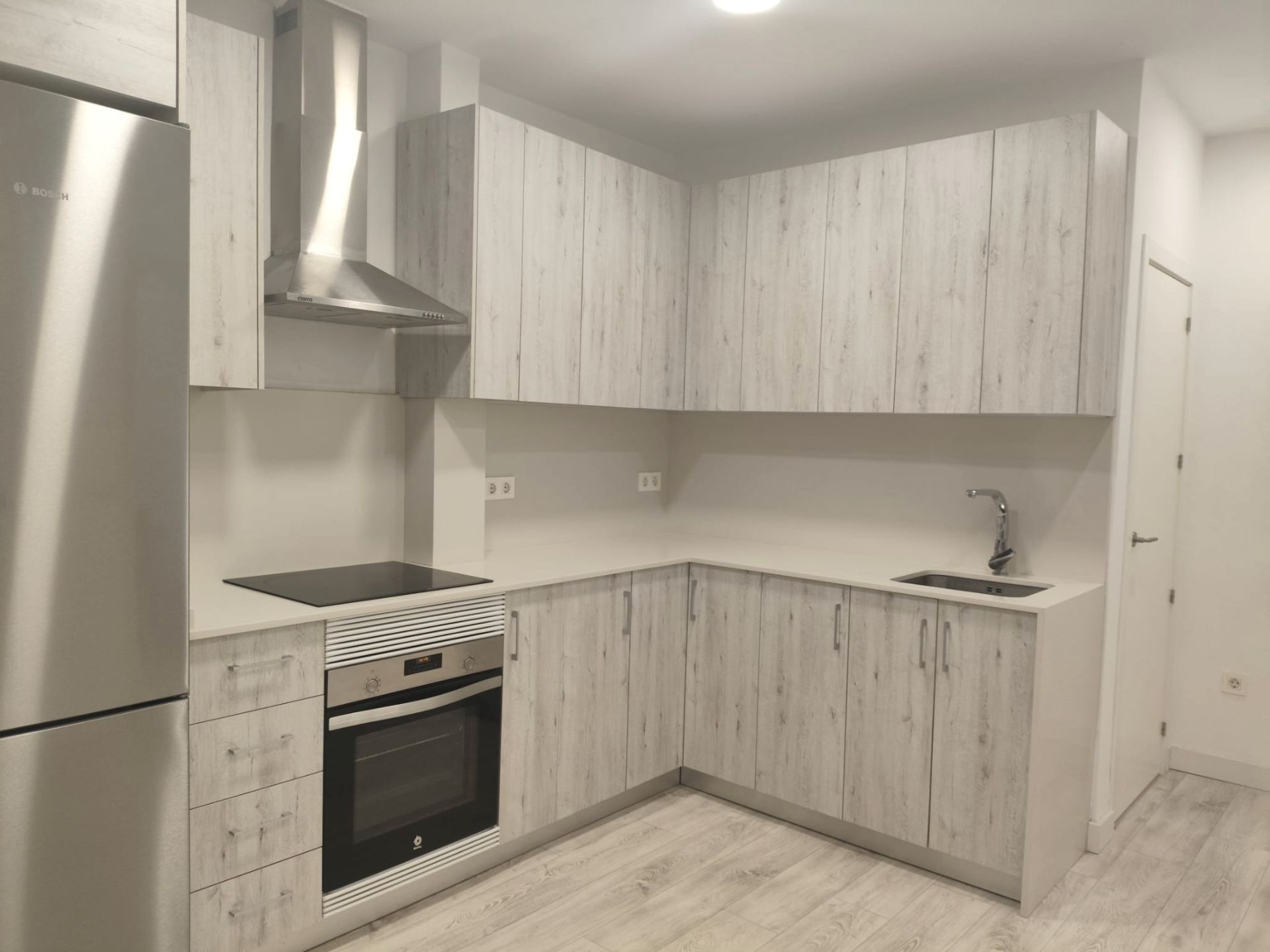 Cuina de Apartament de lloguer en Elche / Elx amb Moblat i Balcó