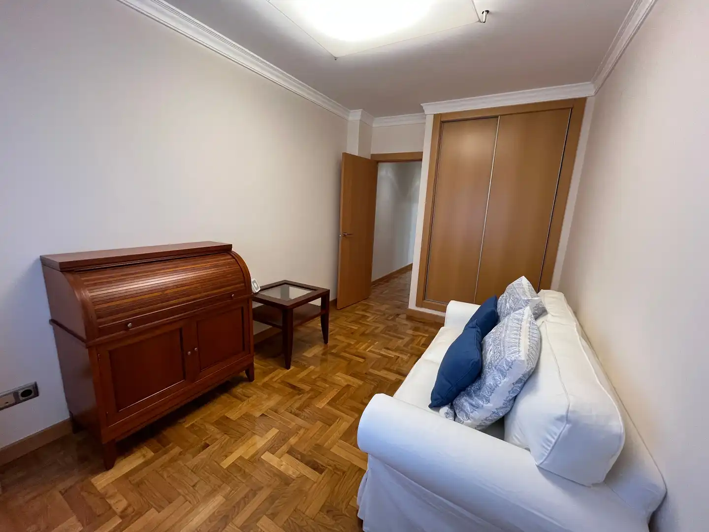 Habitación de Piso en venta en  Pamplona / Iruña con Amueblado