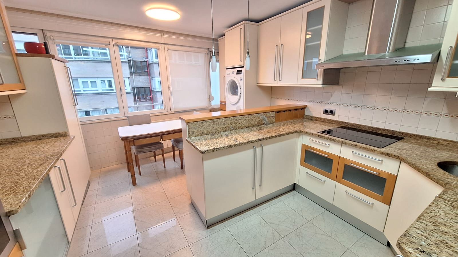 Kitchen of Flat to rent in Bilbao   with Heating, Furnished and Oven