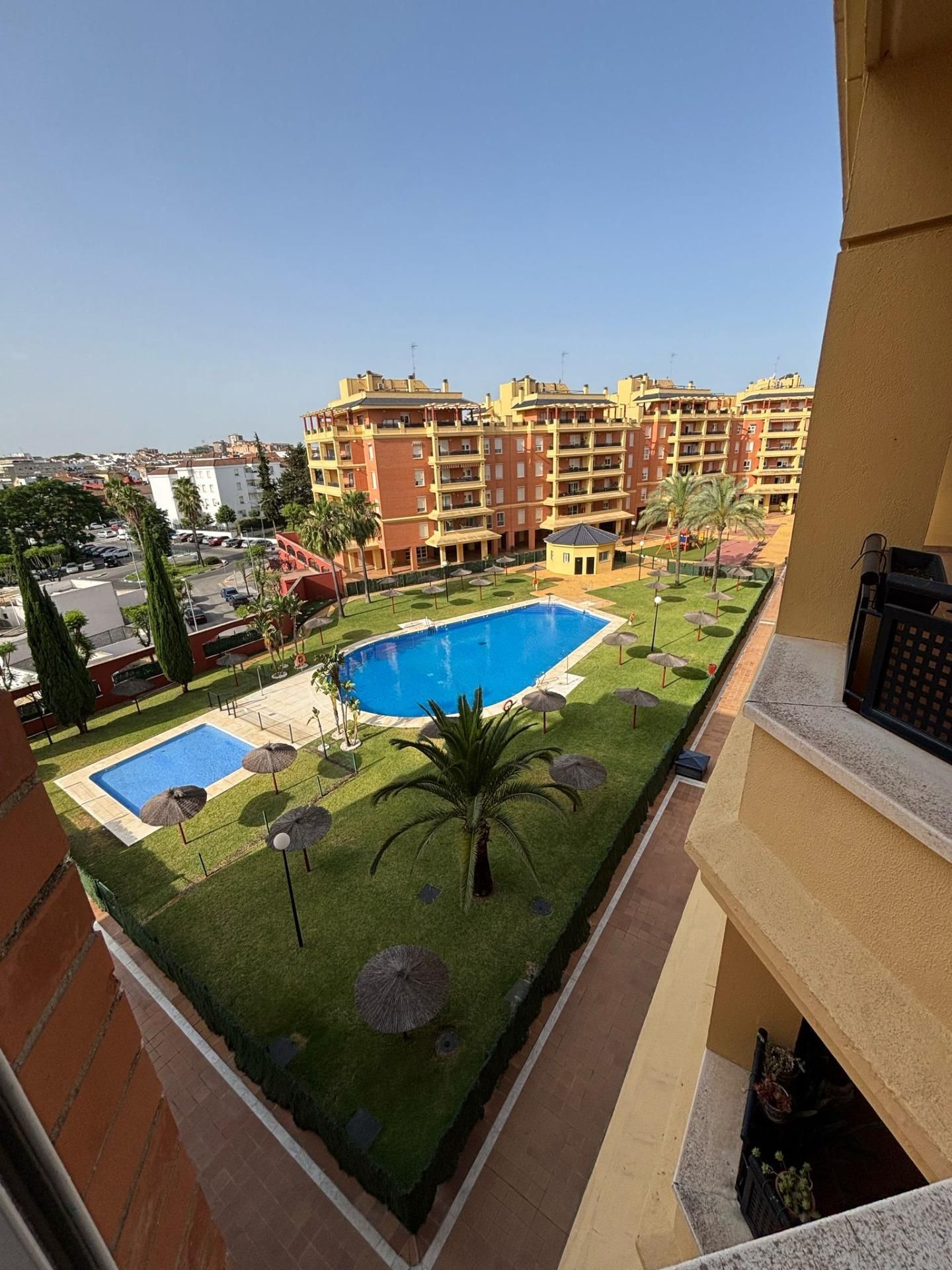 Flat to rent in Calle VICTORIA KENT, Barrio Alto