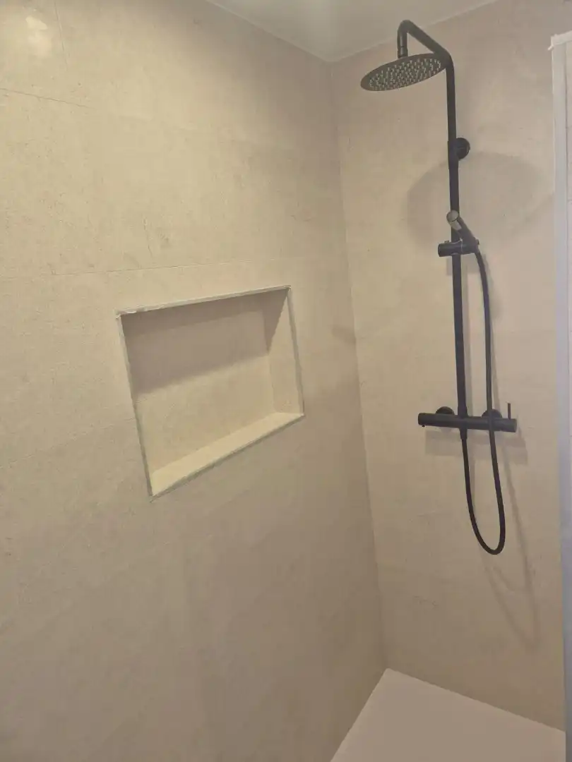 Badezimmer von Wohnung zur Miete in Santpedor mit Klimaanlage, Heizung und Parkett