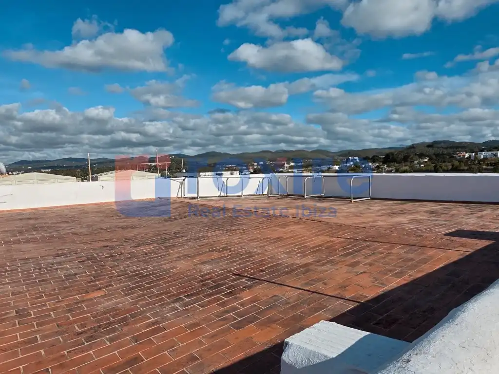 Terraza de Edificio en venta en Sant Josep de sa Talaia