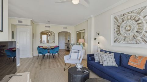 APARTAMENTO EXCLUSIVO EN PRIMERA LÍNEA DE GOLF CON VISTAS AL MAR EN LOS ARQUEROS, BENAHAVÍS, imatge 3