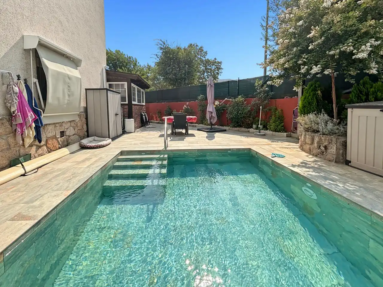 Piscina de Casa adosada en venda en Moralzarzal amb Aire condicionat, Calefacció i Jardí privat