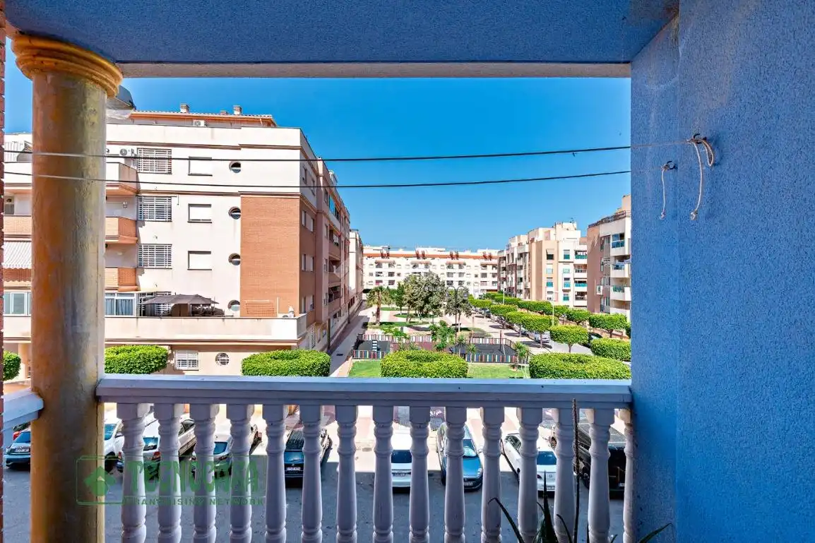 Vista exterior de Piso en venta en Roquetas de Mar con Aire acondicionado, Calefacción y Terraza