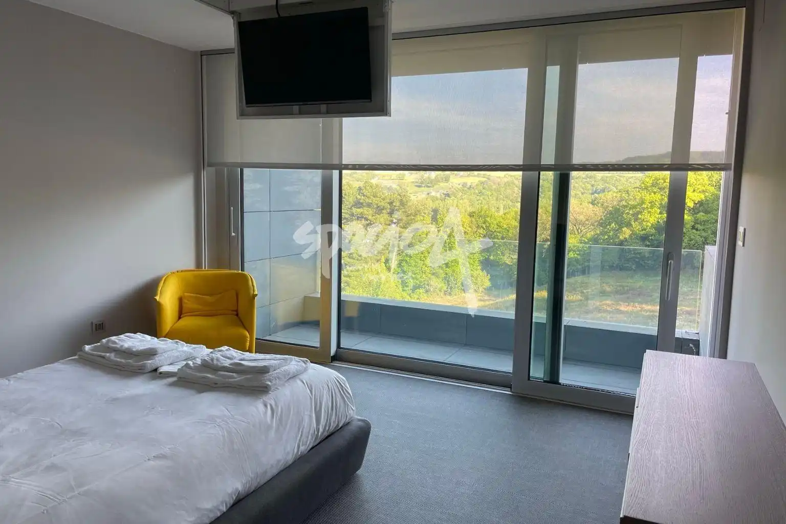 Habitación de Casa o chalet en venta en Sarria con Aire acondicionado, Jardín privado y Terraza