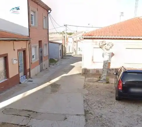 Exterior view of Industrial buildings for sale in Cañizal
