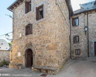 Vista exterior de Casa o xalet en venda en Sallent de Gállego amb Balcó