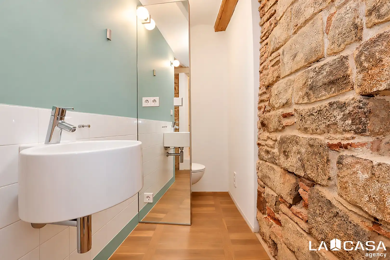 Maisonette zum Verkauf in Barcelona, Barcelona