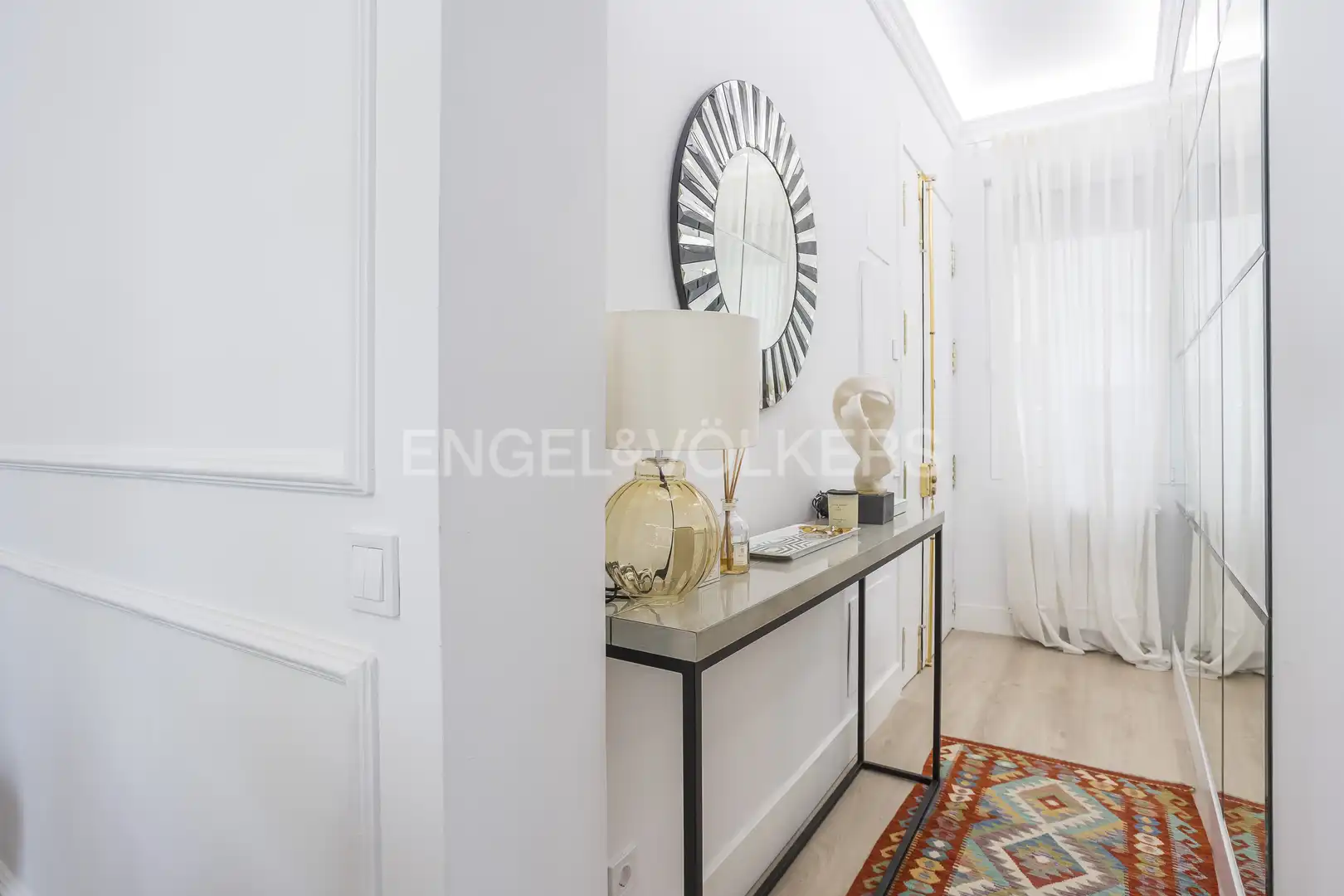 Flat for sale in Madrid  with Air Conditioner, Heating and Storage room