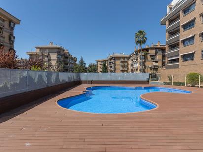 Swimming pool of Flat for sale in  Granada Capital  with Heating, Private garden and Terrace