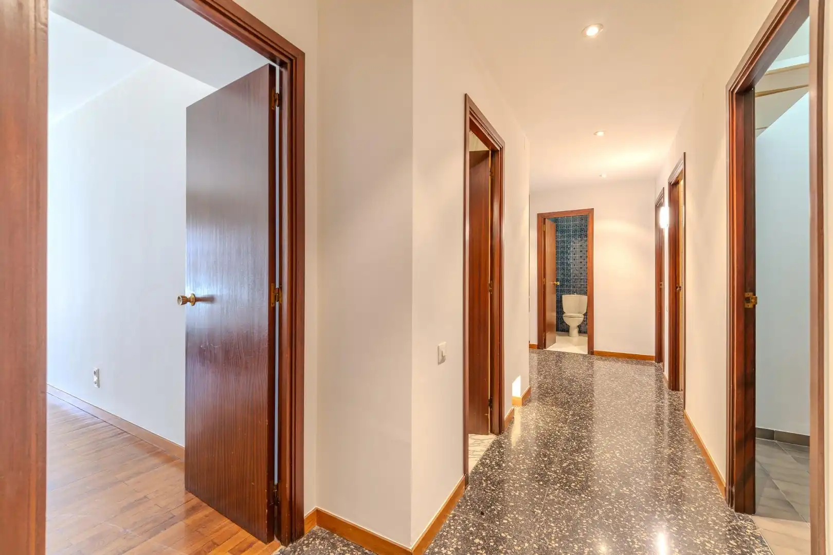 Apartament de lloguer en Girona amb Calefacció, Parquet i Terrassa